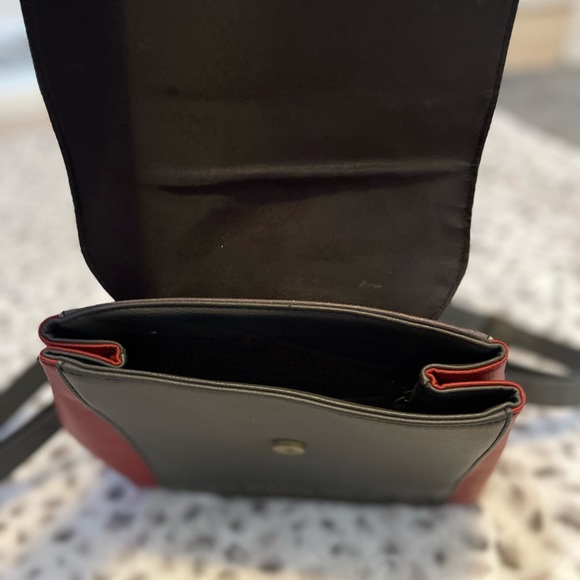 SOLD Backpack 🤍✌🏻 - Picture 3 of 7